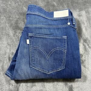 Levi's Womens Jeans 31 Blue Denim Mid Rise Skinny Leg Medium Wash Denim Pants‎